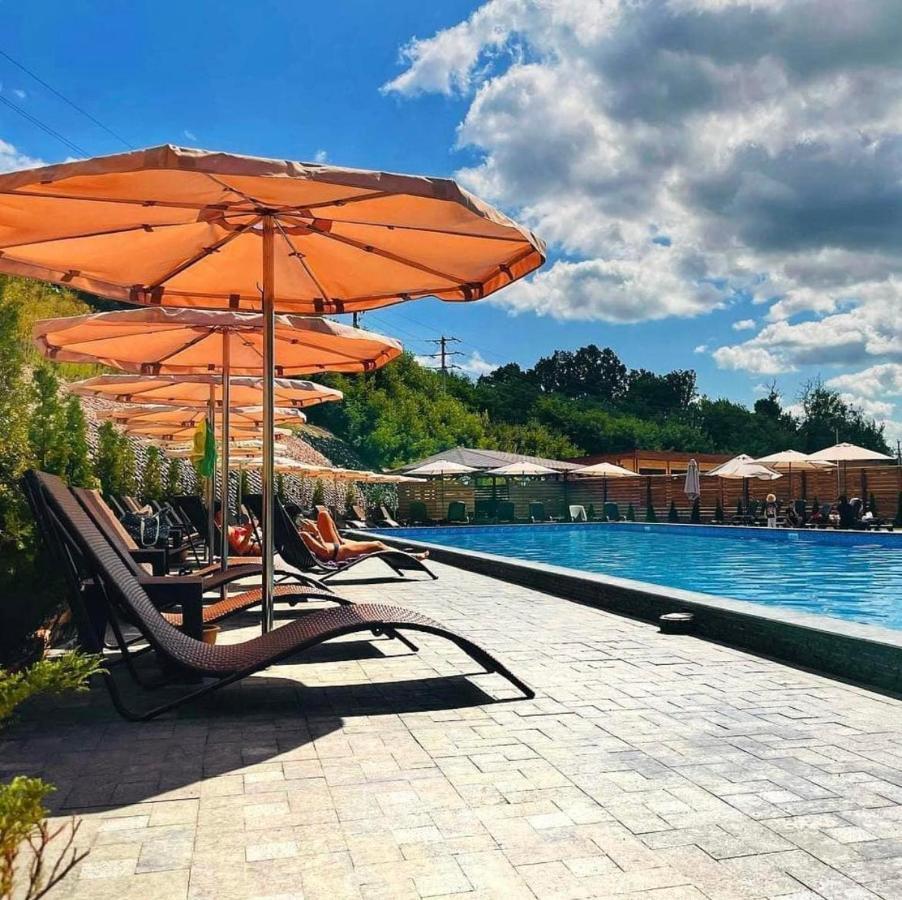 Kolyba Club Otel Stanishovka Dış mekan fotoğraf
